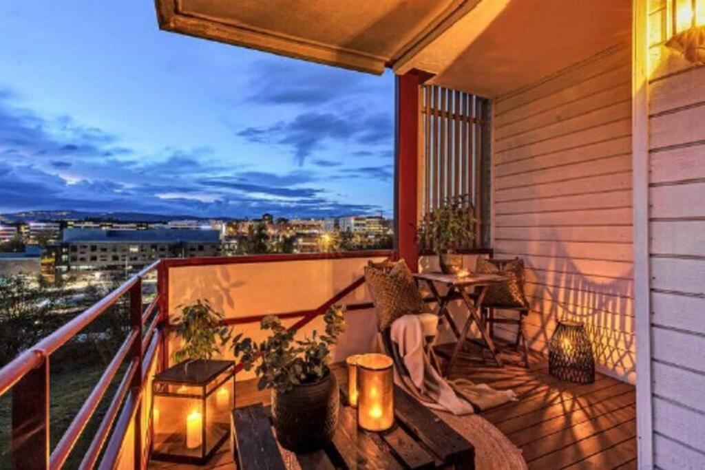 Solrik Endeleilighet Pa Hovin. Apartment *