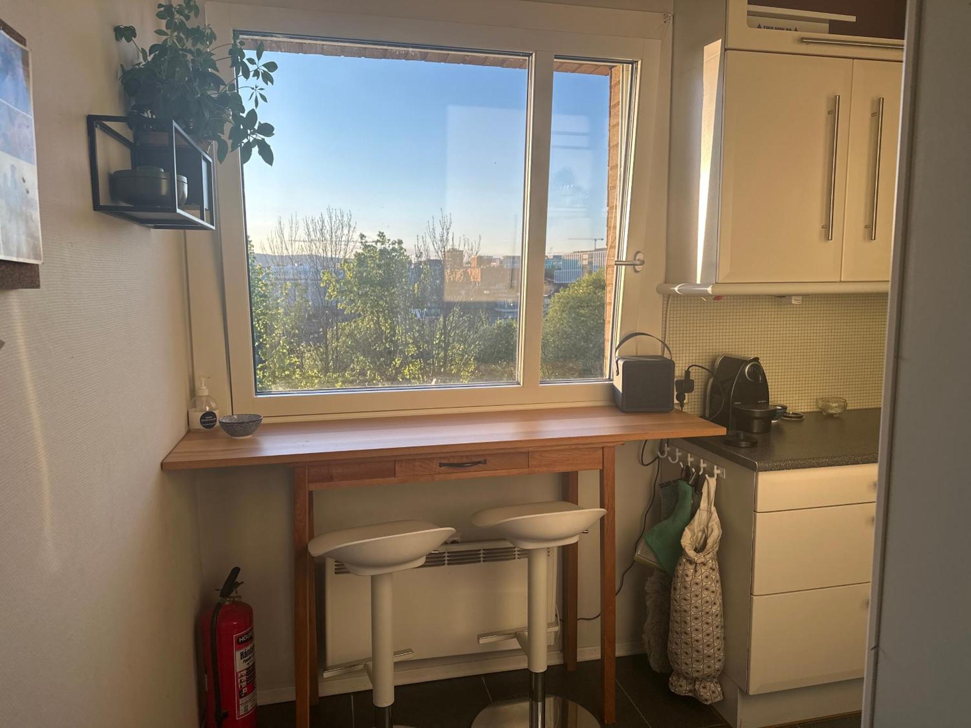 Solrik Endeleilighet Pa Hovin. * Oslo