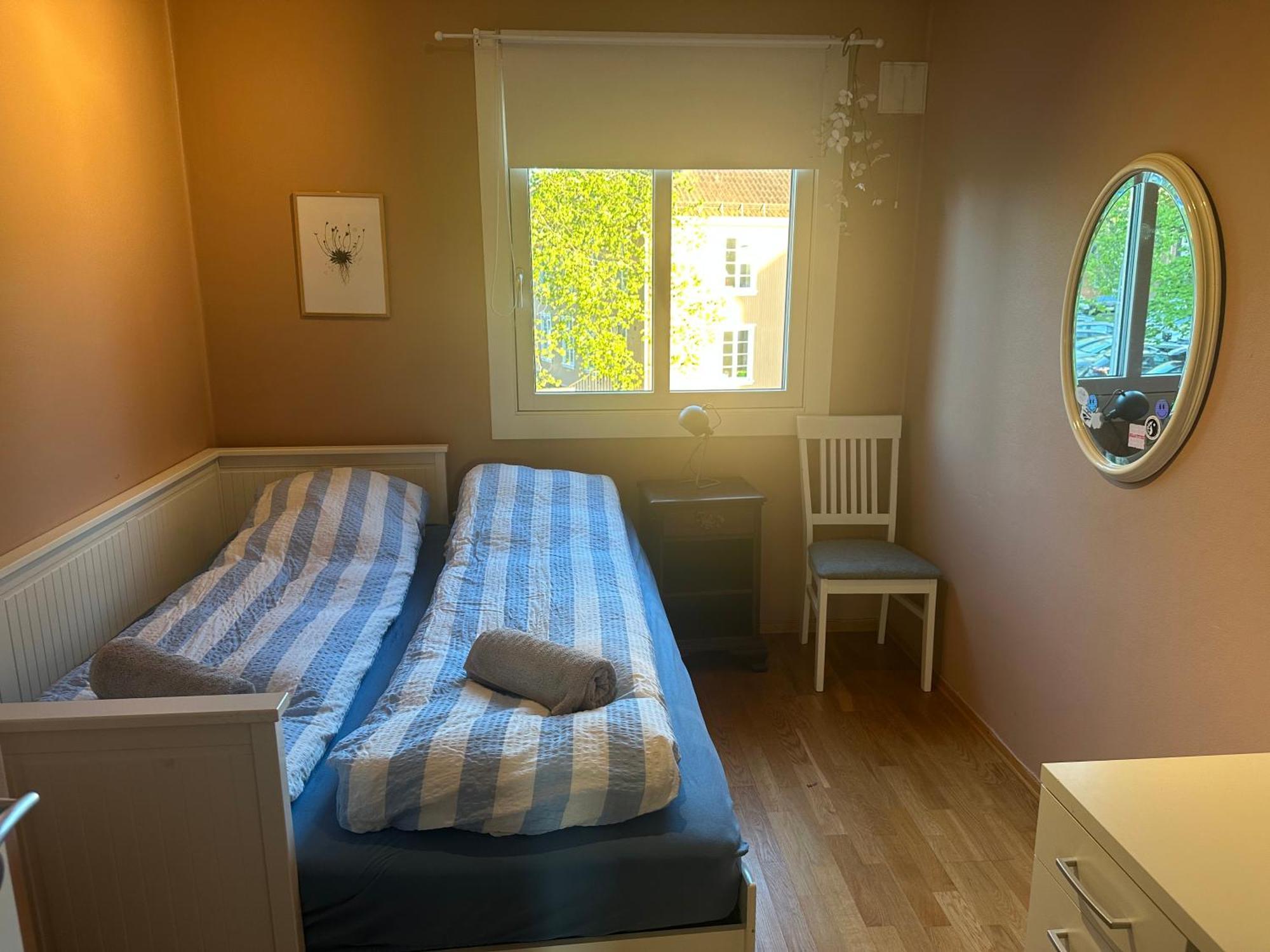 Solrik Endeleilighet Pa Hovin. Apartment Oslo